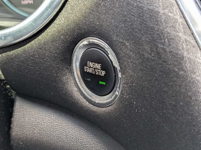 Used 2021 Chevrolet Malibu LT FWD image 26