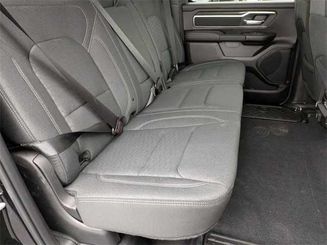 New 2026 RAM 1500 4x4 Crew Cab image 27