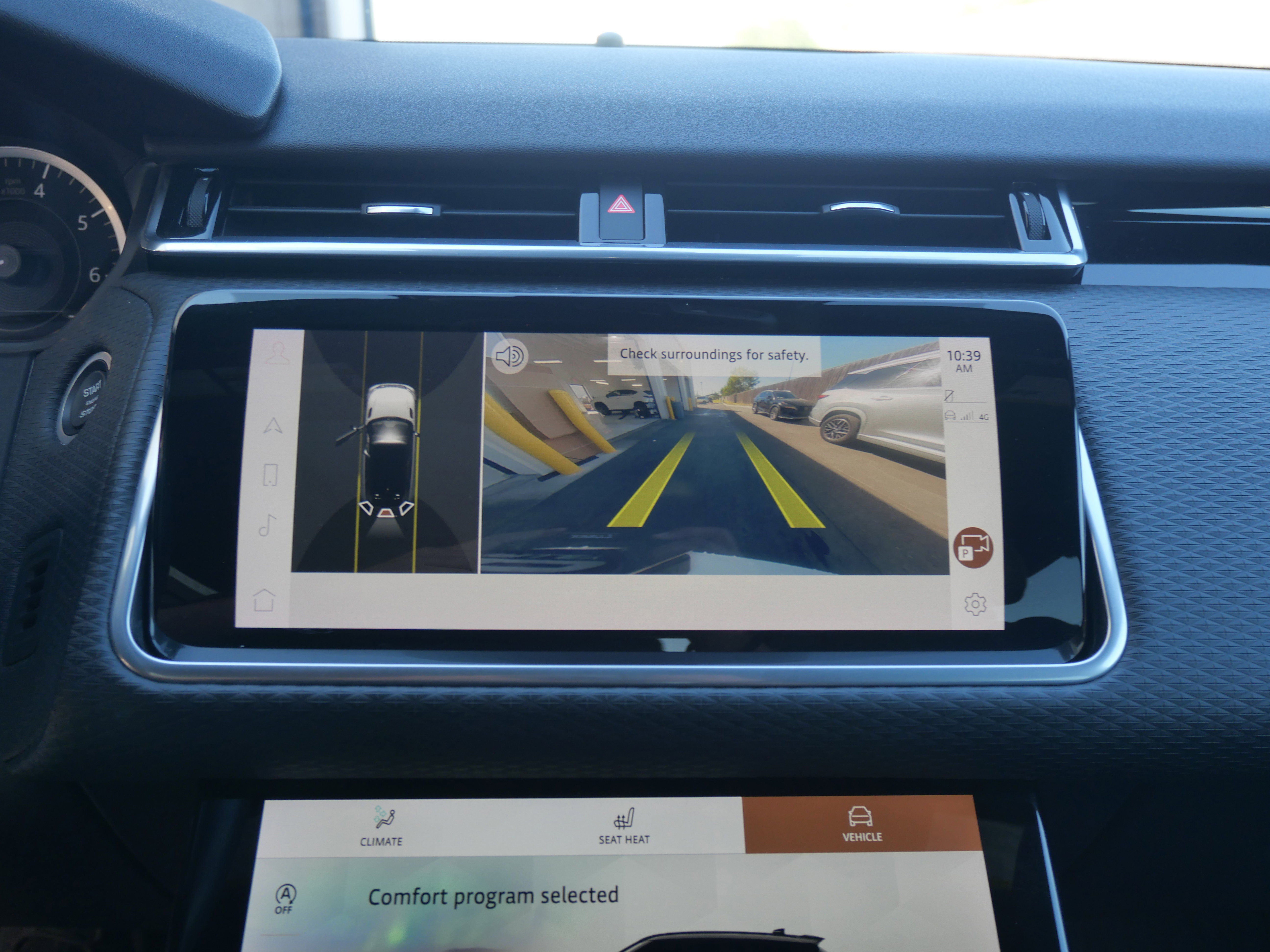 Used 2022 Land Rover Range Rover Velar R-Dynamic S image 25