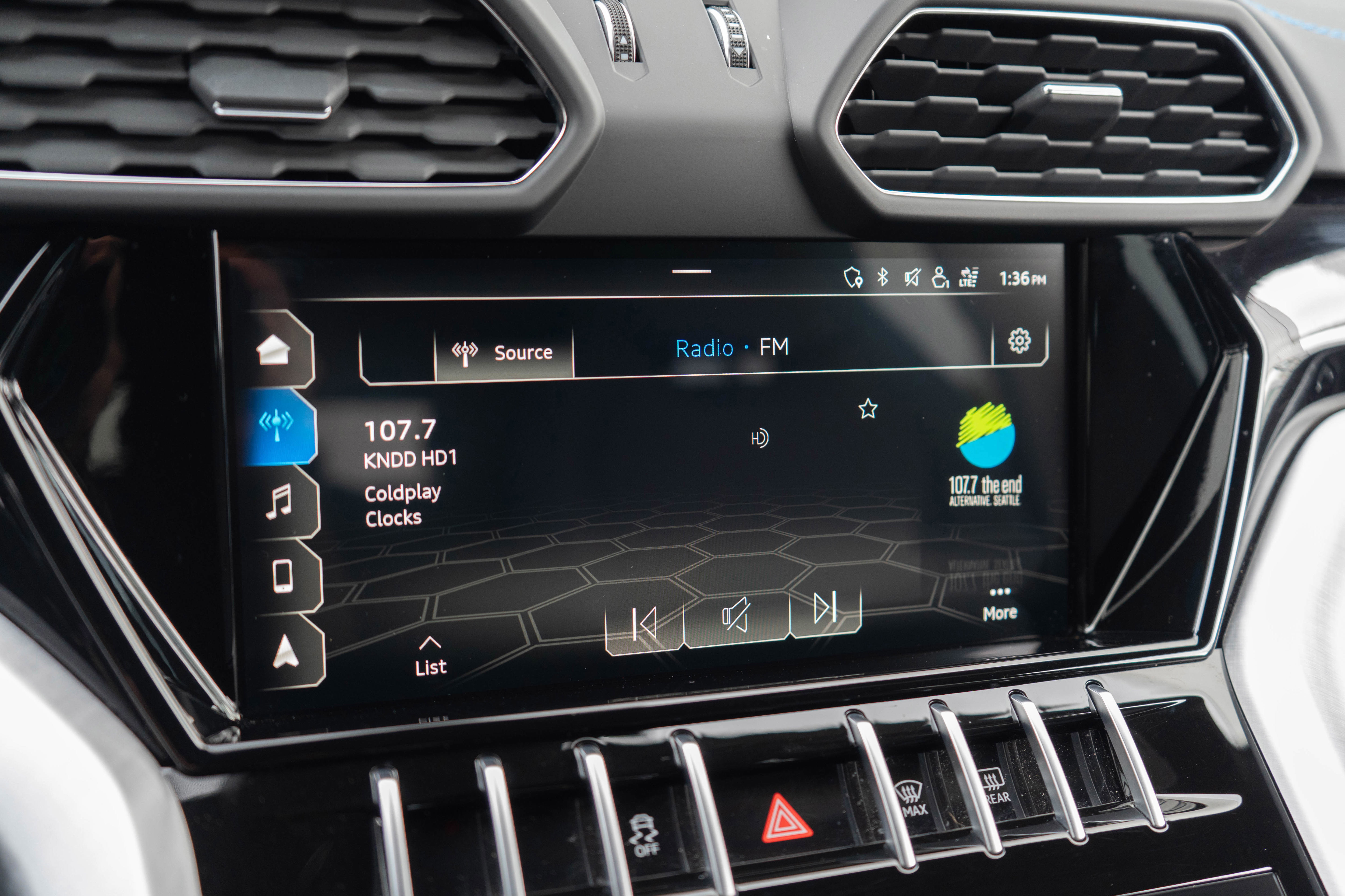 Used 2021 Lamborghini Urus image 16