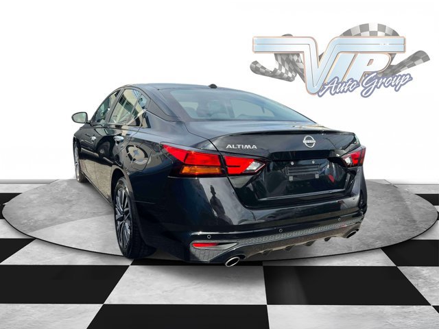 Used 2024 Nissan Altima 2.5 SV w/ SV Premium Package FWD image 6
