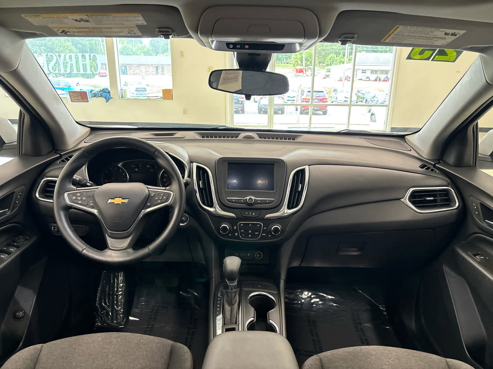 Used 2023 Chevrolet Equinox LT image 23