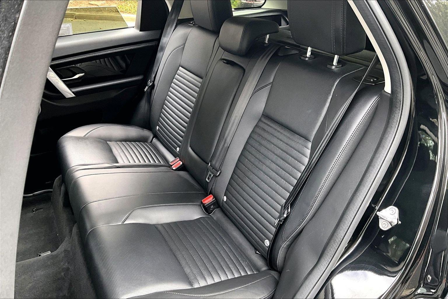 Used 2024 Land Rover Discovery Sport S image 15