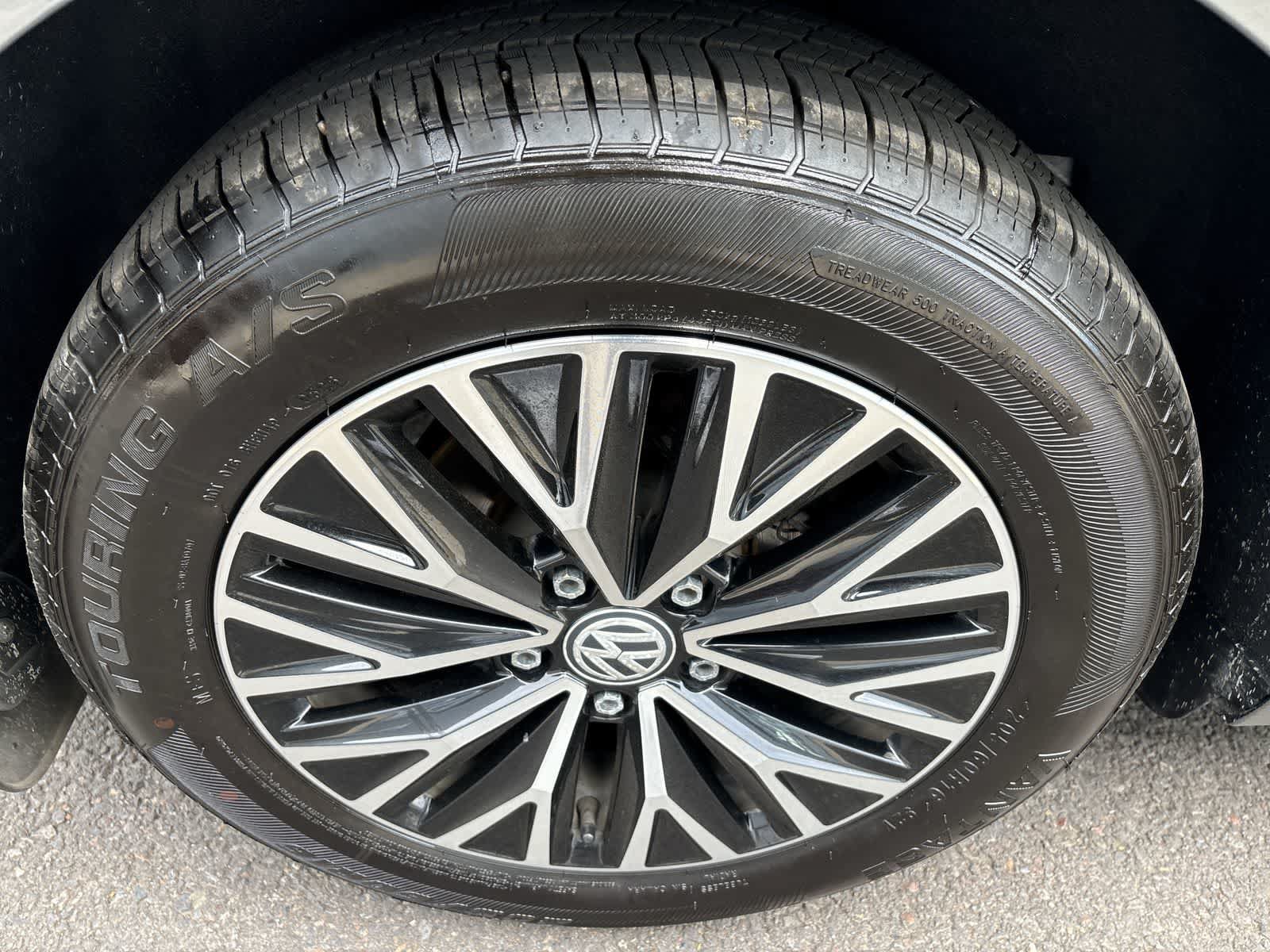 Used 2019 Volkswagen Jetta SEL FWD image 4