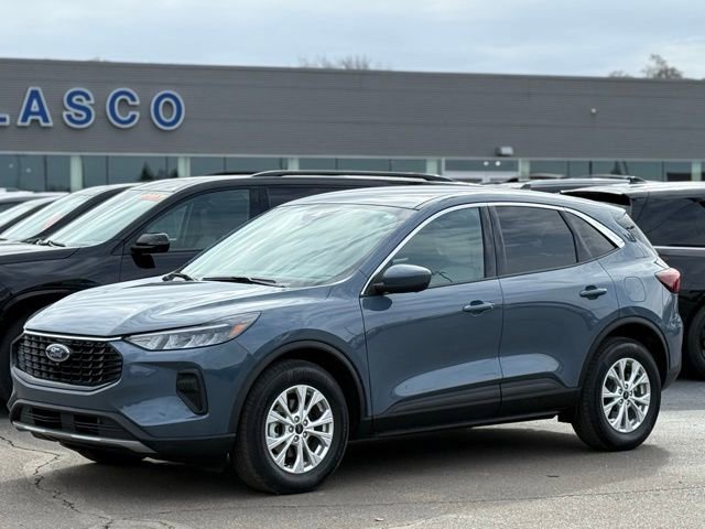 Used 2023 Ford Escape Active w/ Tech Pack #2 image 31
