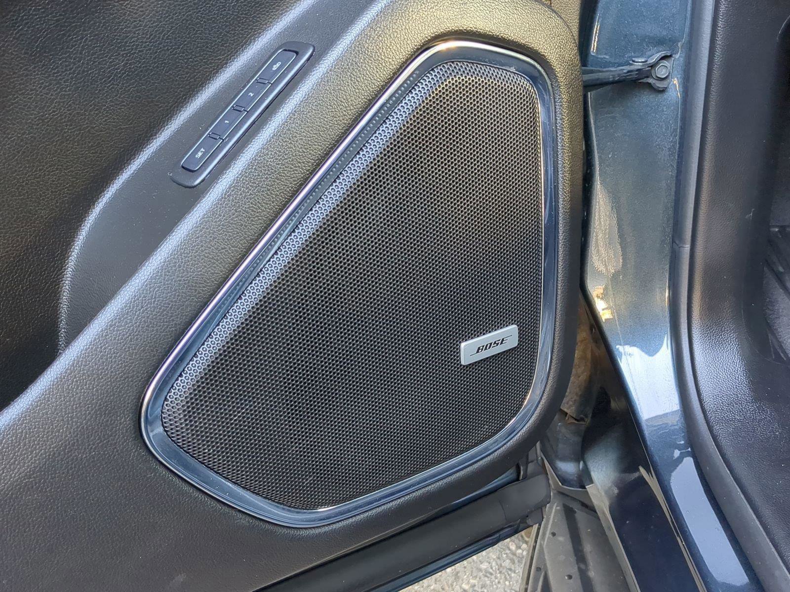 Used 2020 Chevrolet Suburban LT image 28