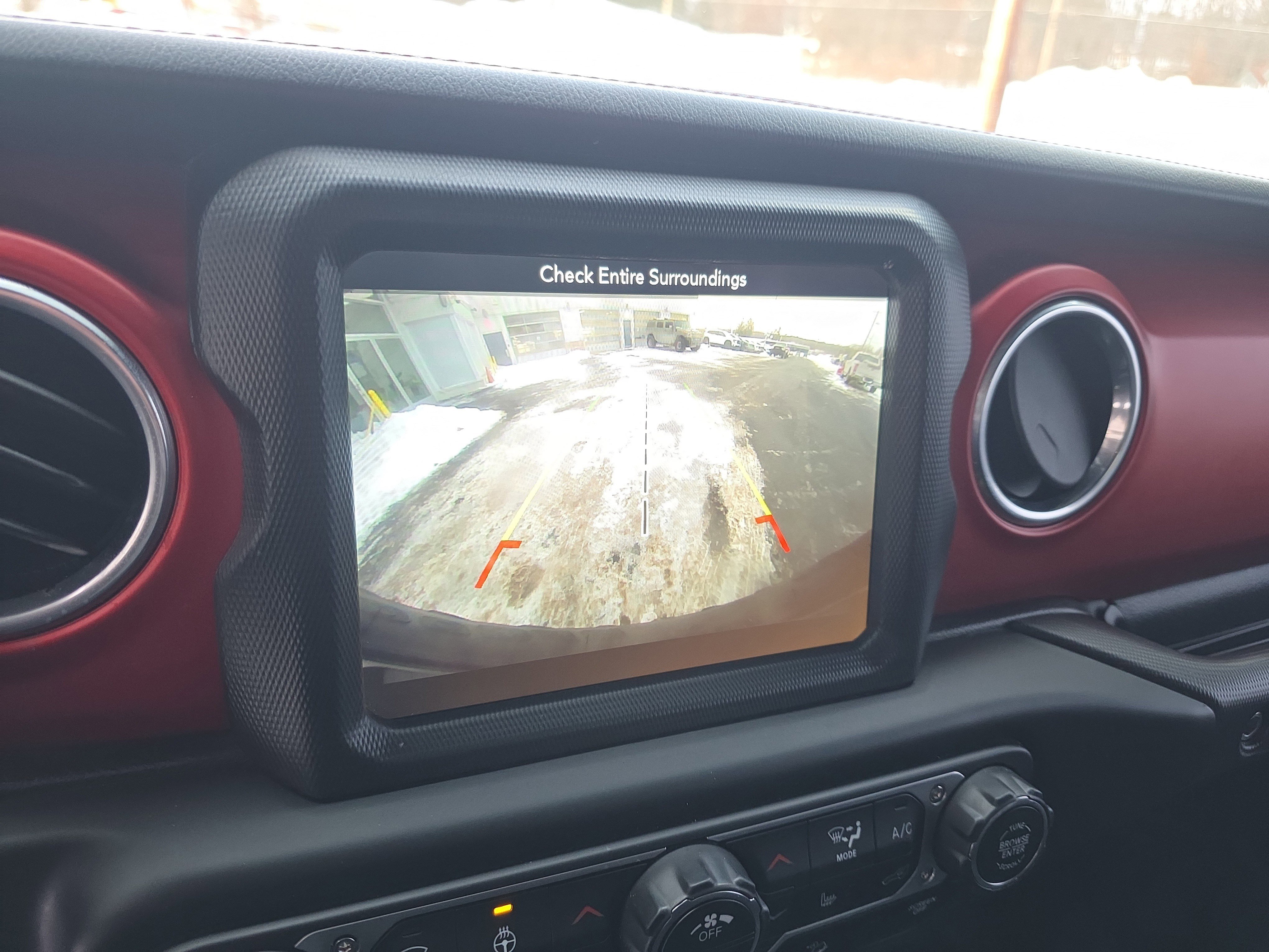 Used 2018 Jeep Wrangler Unlimited Rubicon image 32