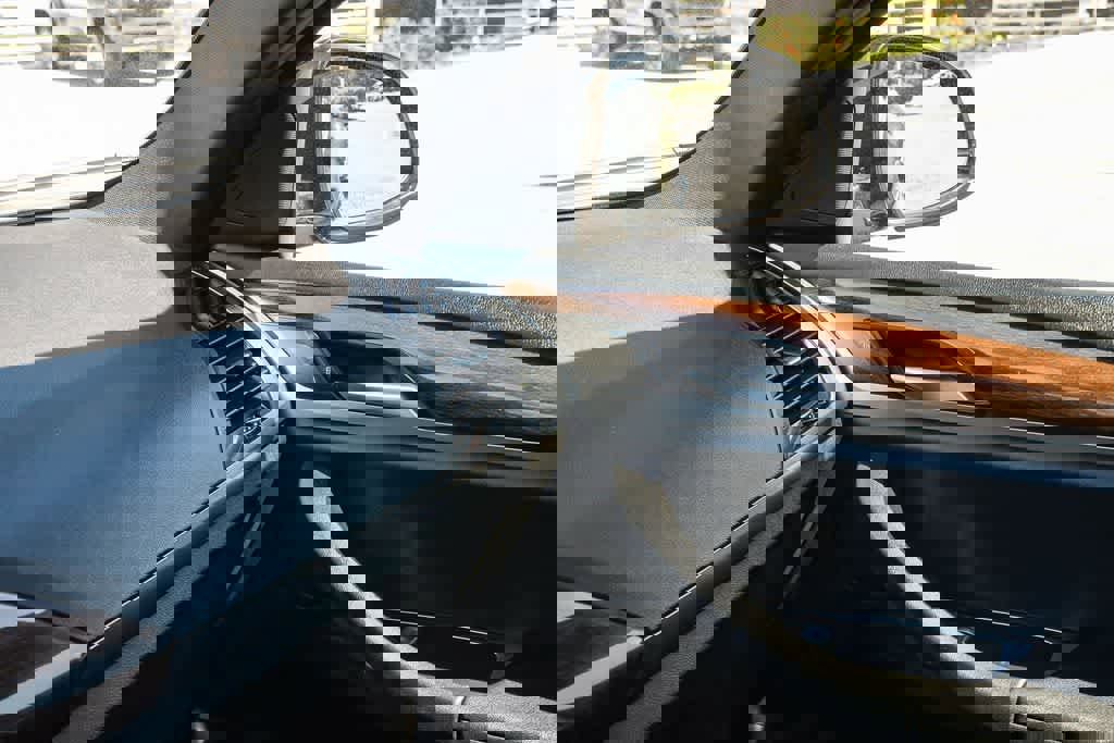 Used 2021 BMW X4 xDrive30i w/ Convenience Package image 22