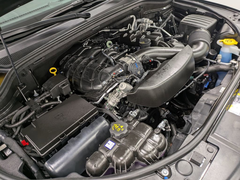 Used 2025 Dodge Durango GT image 30