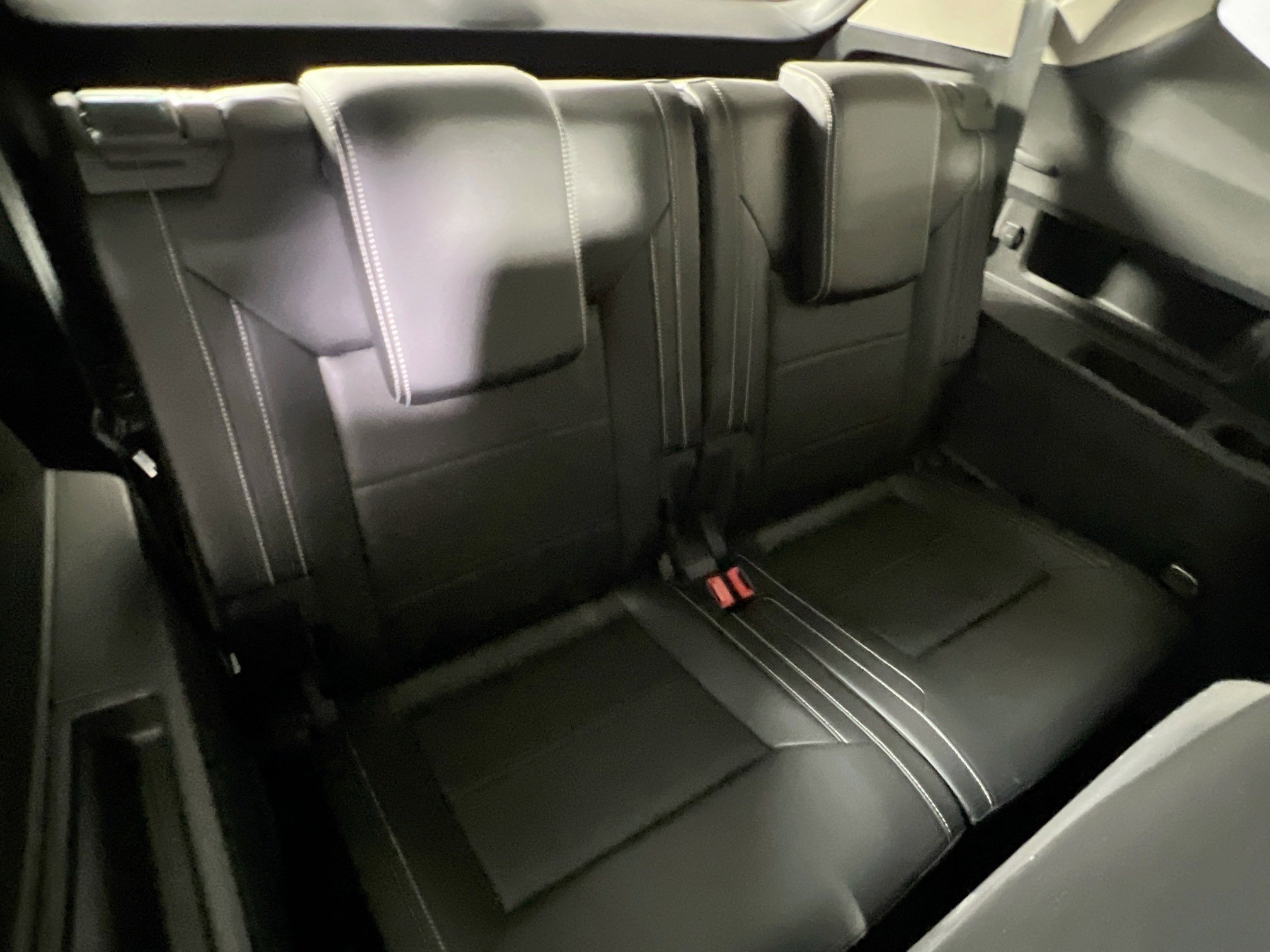 Used 2022 Volkswagen Atlas SE image 26