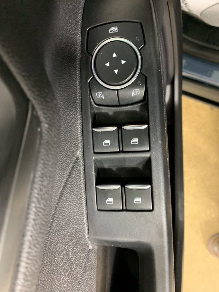 Used 2023 Ford Escape Active image 16