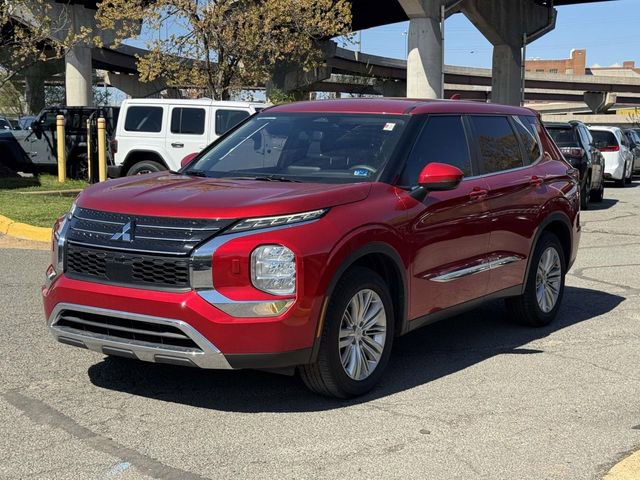 Used 2022 Mitsubishi Outlander ES AWD/4WD image 6