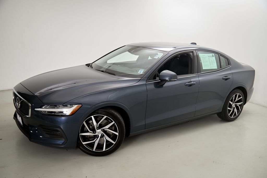Used 2019 Volvo S60 T6 Momentum w/ Premium Package AWD/4WD image 3
