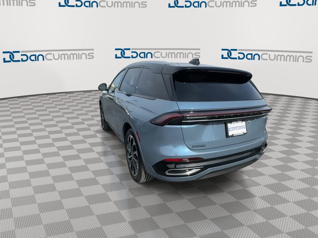 New 2026 Lincoln Nautilus Reserve image 6