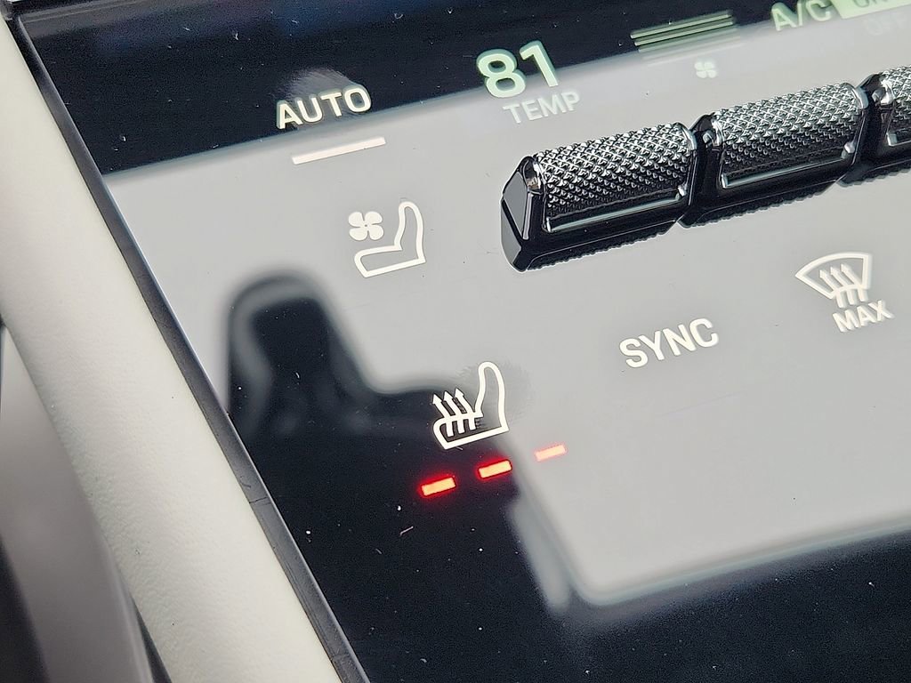 New 2026 Porsche Cayenne Coupe image 18