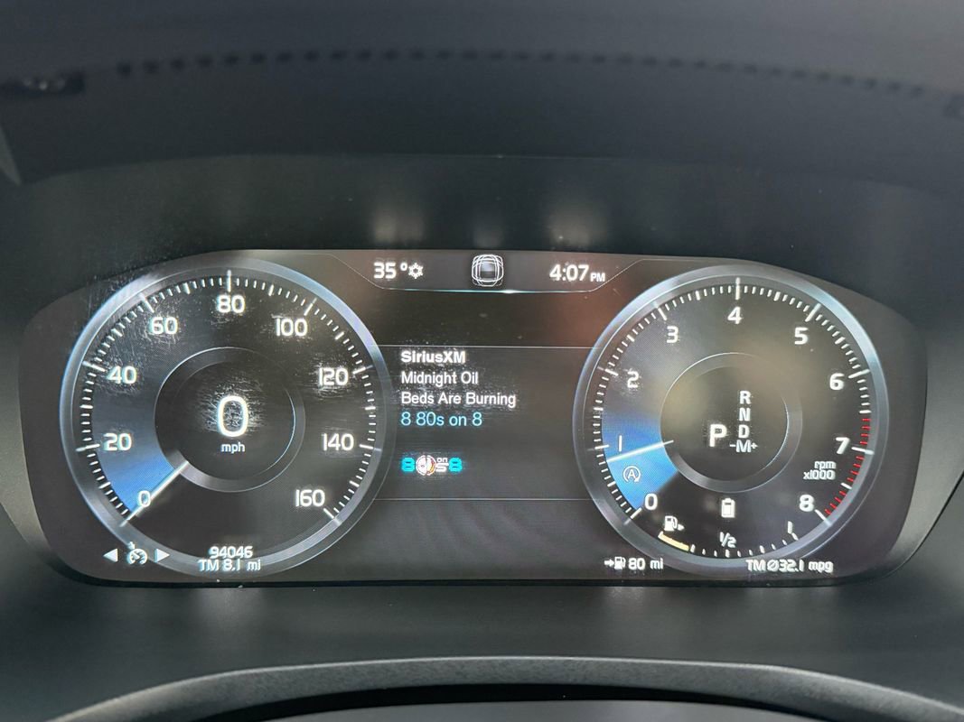 Used 2022 Volvo S60 B5 Momentum w/ Climate Package image 19
