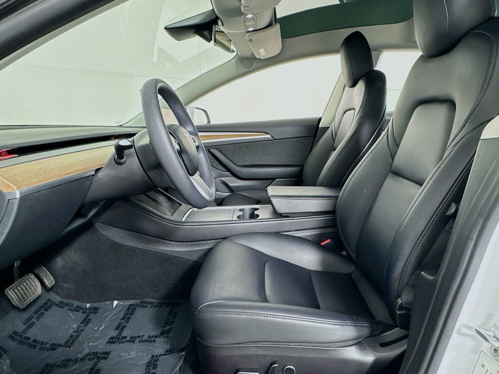 Used 2023 Tesla Model 3 Standard Range image 11