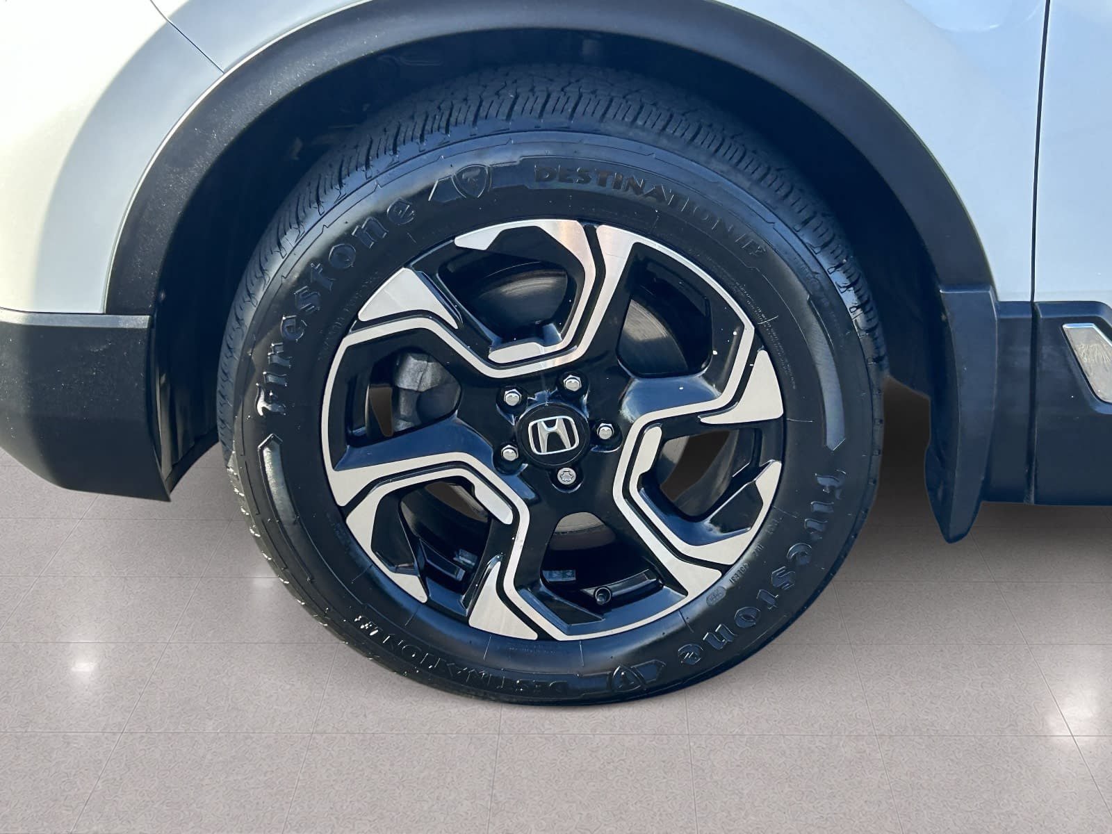 Used 2019 Honda CR-V Touring image 11