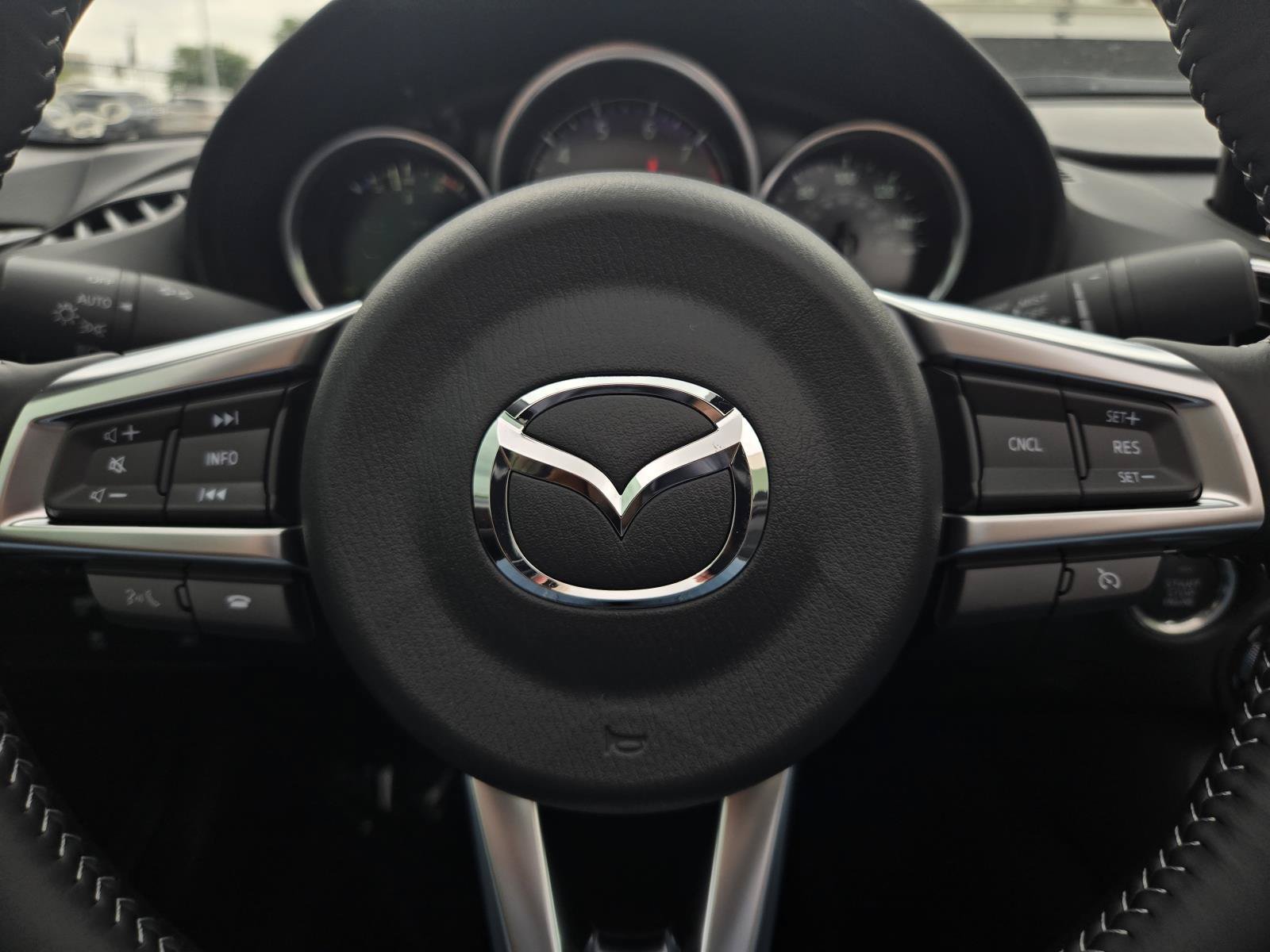 New 2026 MAZDA MX-5 Miata RF Grand Touring RWD image 23
