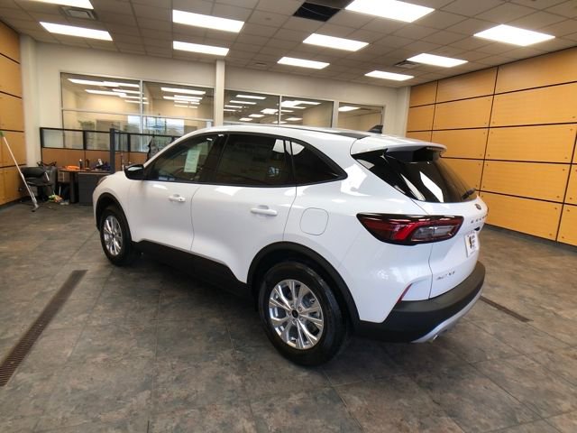 New 2026 Ford Escape Active w/ Cold Weather Package image 5