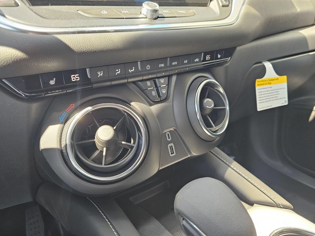 New 2026 Chevrolet Blazer LT w/ Convenience Package AWD/4WD image 29