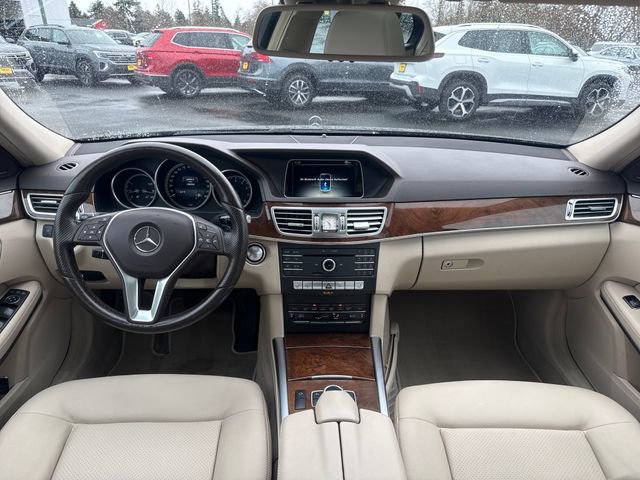 Used 2016 Mercedes-Benz E 350 4MATIC Sedan image 14