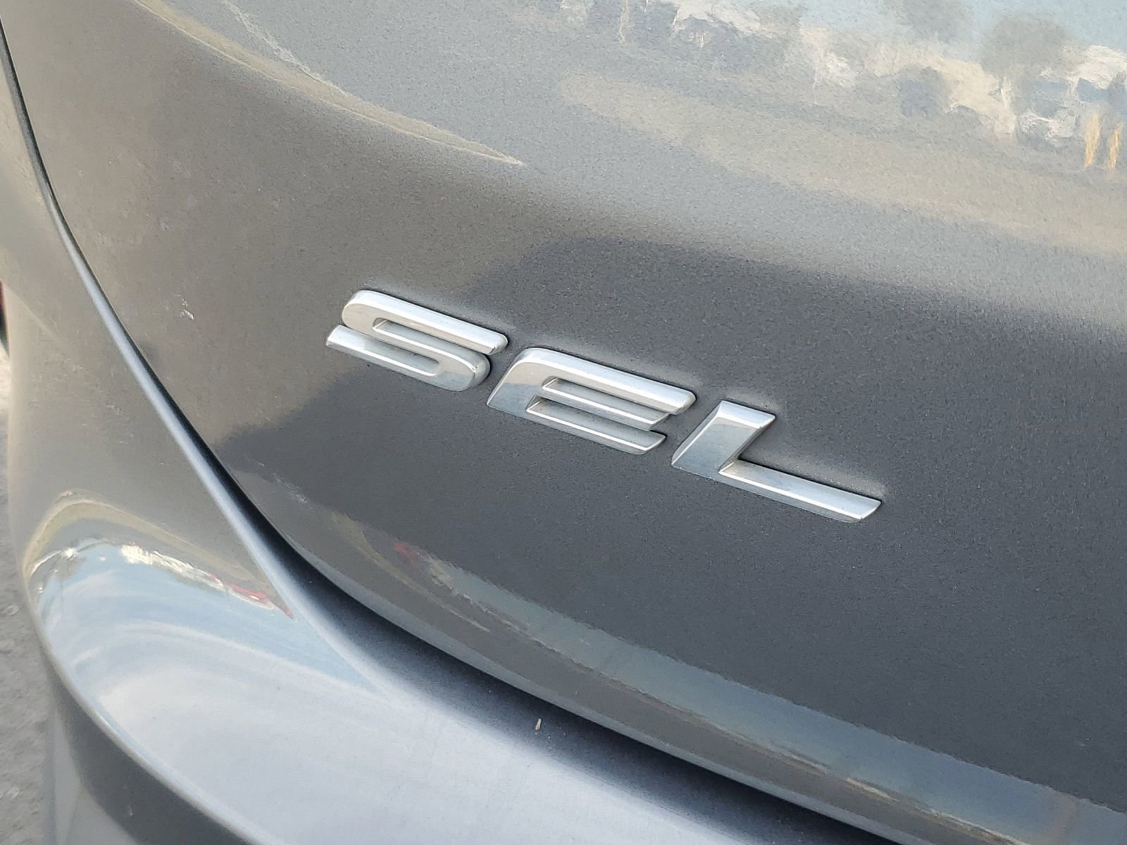 Certified 2022 Ford Edge SEL w/ Convenience Package image 6