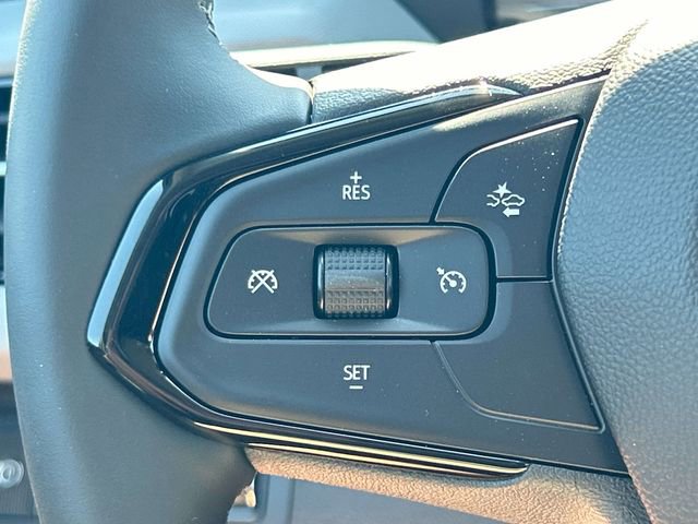 New 2027 Chevrolet Bolt LT w/ Comfort Package FWD image 24