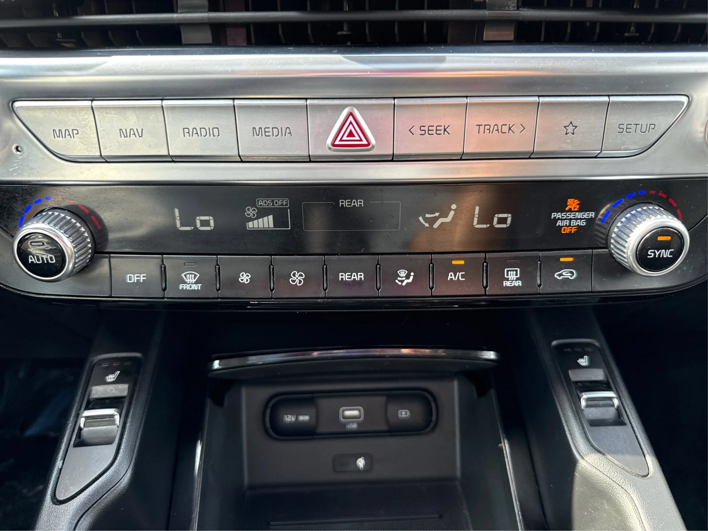 Used 2022 Kia Telluride S AWD/4WD image 34