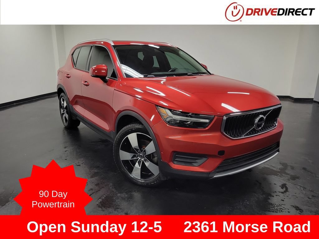 Used 2019 Volvo XC40 T5 Momentum AWD/4WD image 1