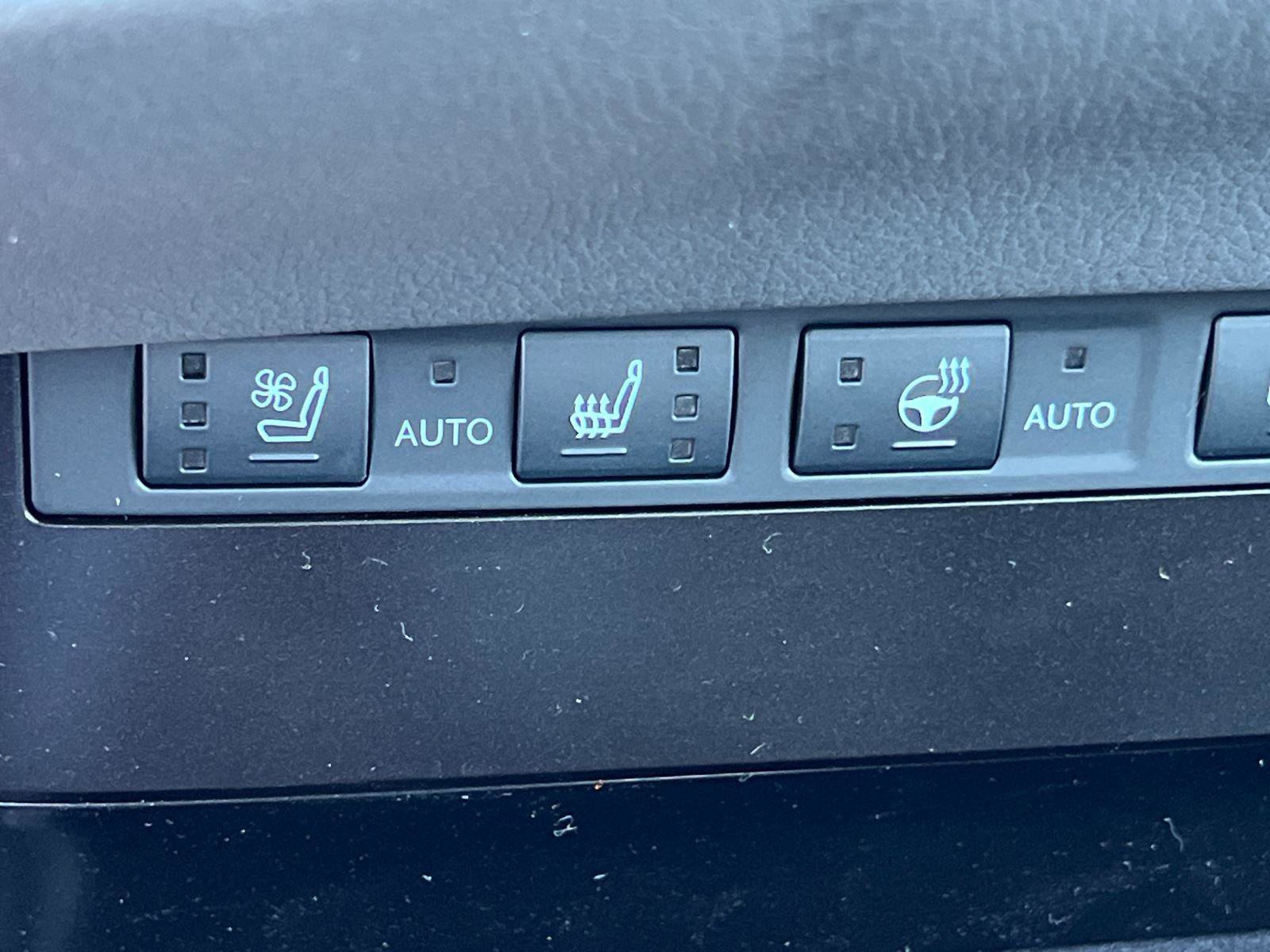 New 2025 Lexus ES 350 w/ Premium Package image 24