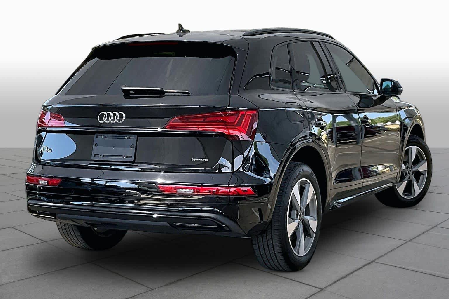 Used 2025 Audi Q5 2.0T Premium w/ Convenience Plus Package AWD/4WD image 13