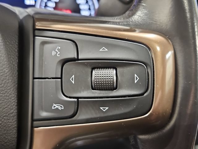 Used 2020 Chevrolet Silverado 1500 High Country w/ Technology Package AWD/4WD image 16