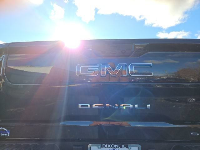 New 2026 GMC Sierra 3500 Denali Ultimate AWD/4WD image 11
