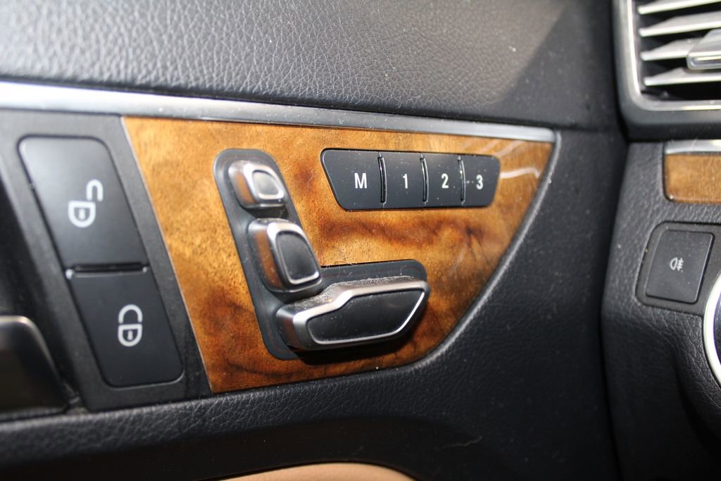 Used 2016 Mercedes-Benz E 400 Cabriolet image 18