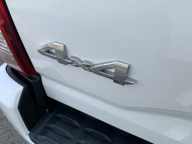 Used 2022 Toyota Tacoma SR AWD/4WD image 16