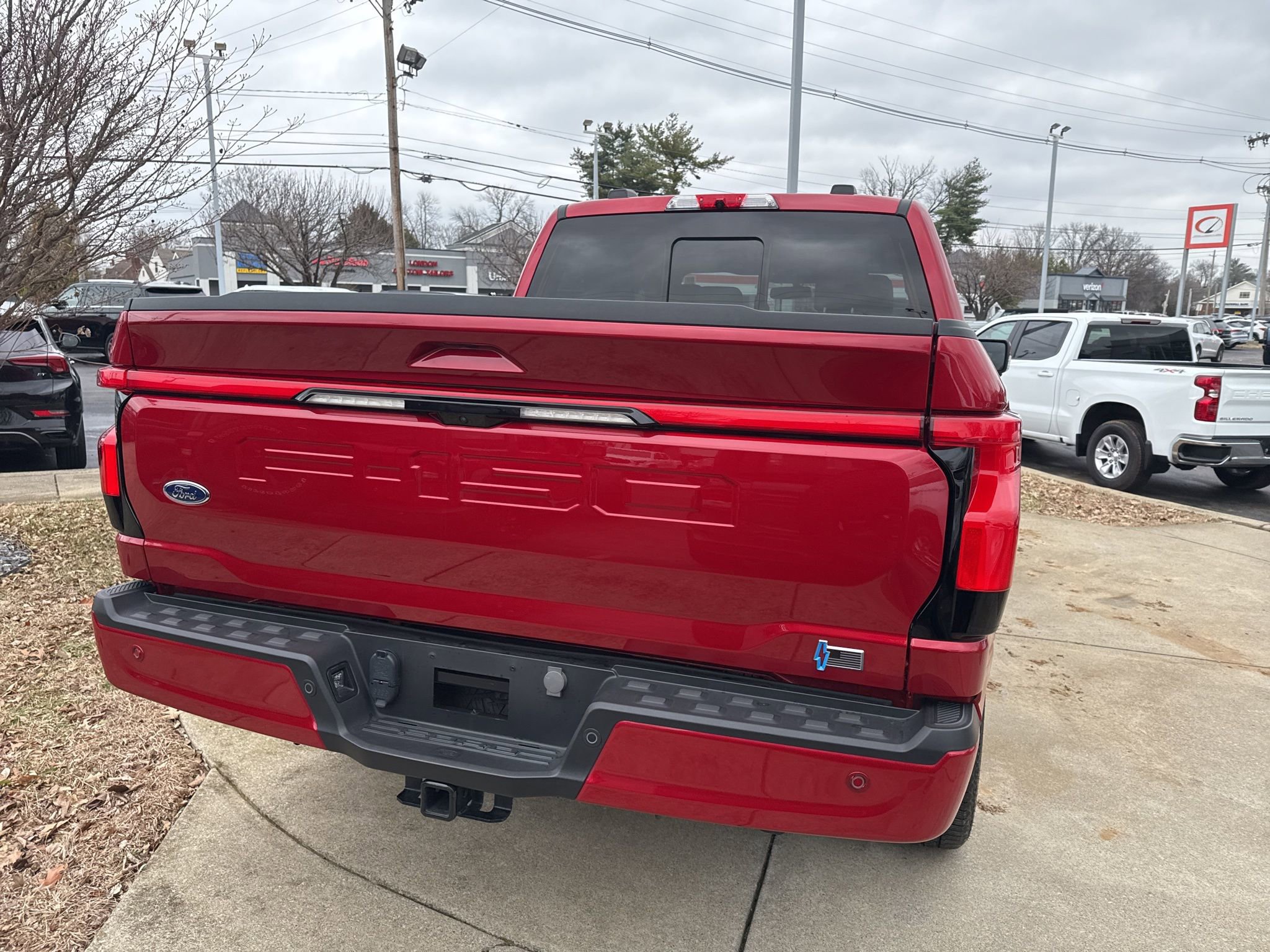 Used 2023 Ford F150 Lightning Lariat image 13
