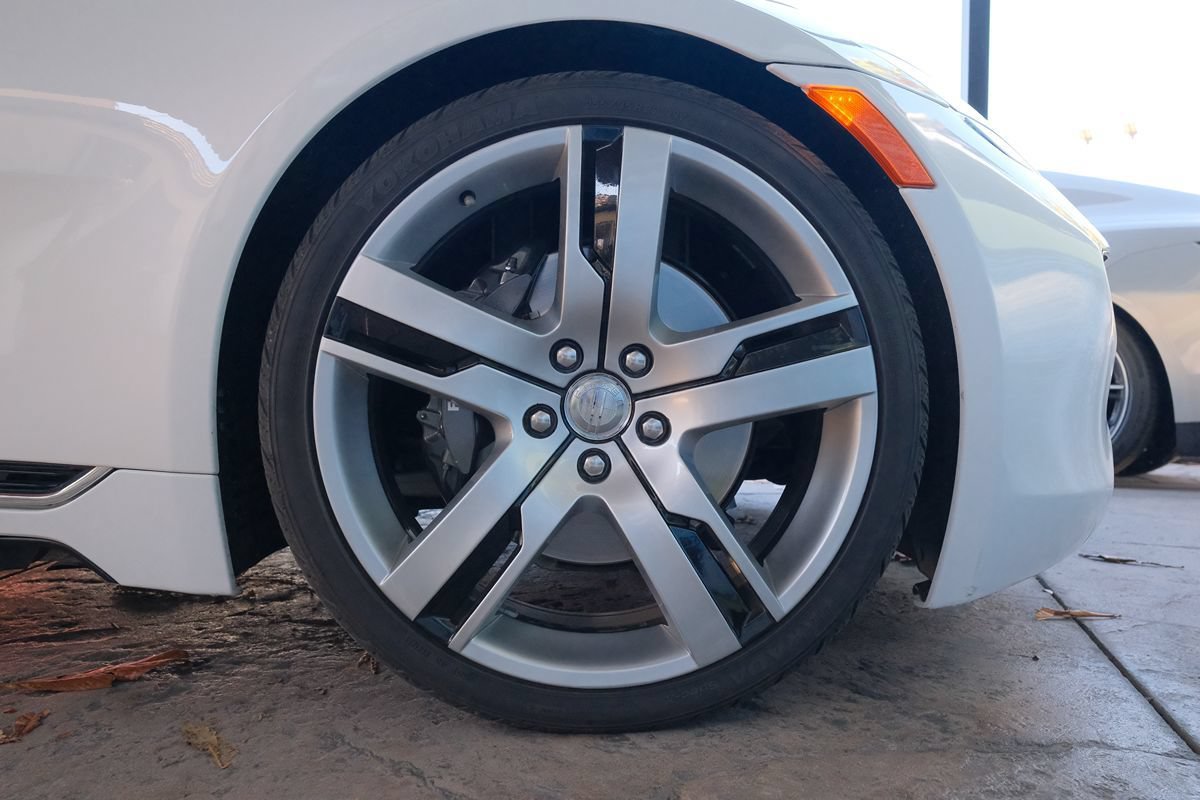 Used 2012 Fisker Karma EcoSport RWD image 49
