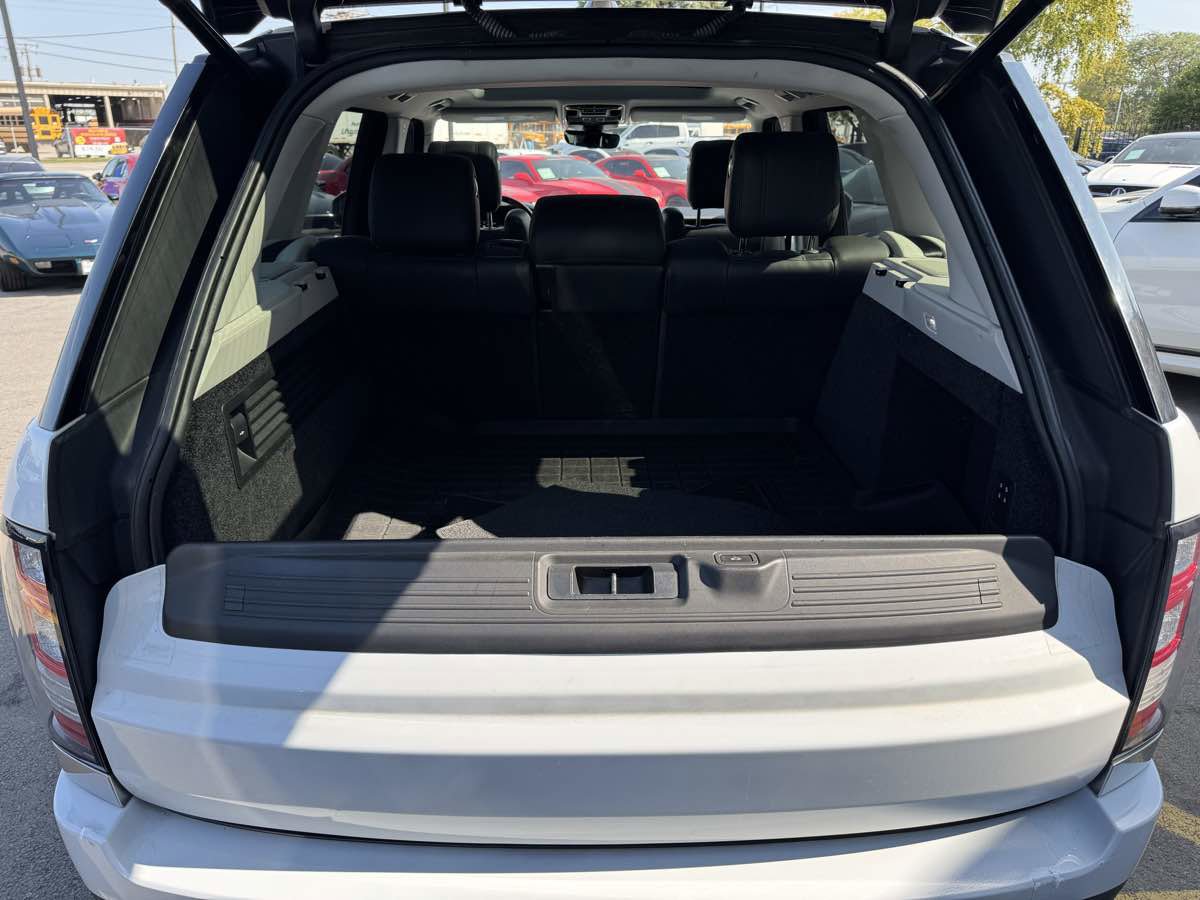 Used 2017 Land Rover Range Rover Supercharged image 60