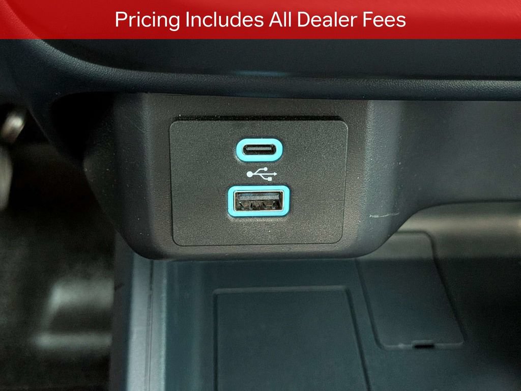 Used 2024 Ford Maverick XLT FWD image 23
