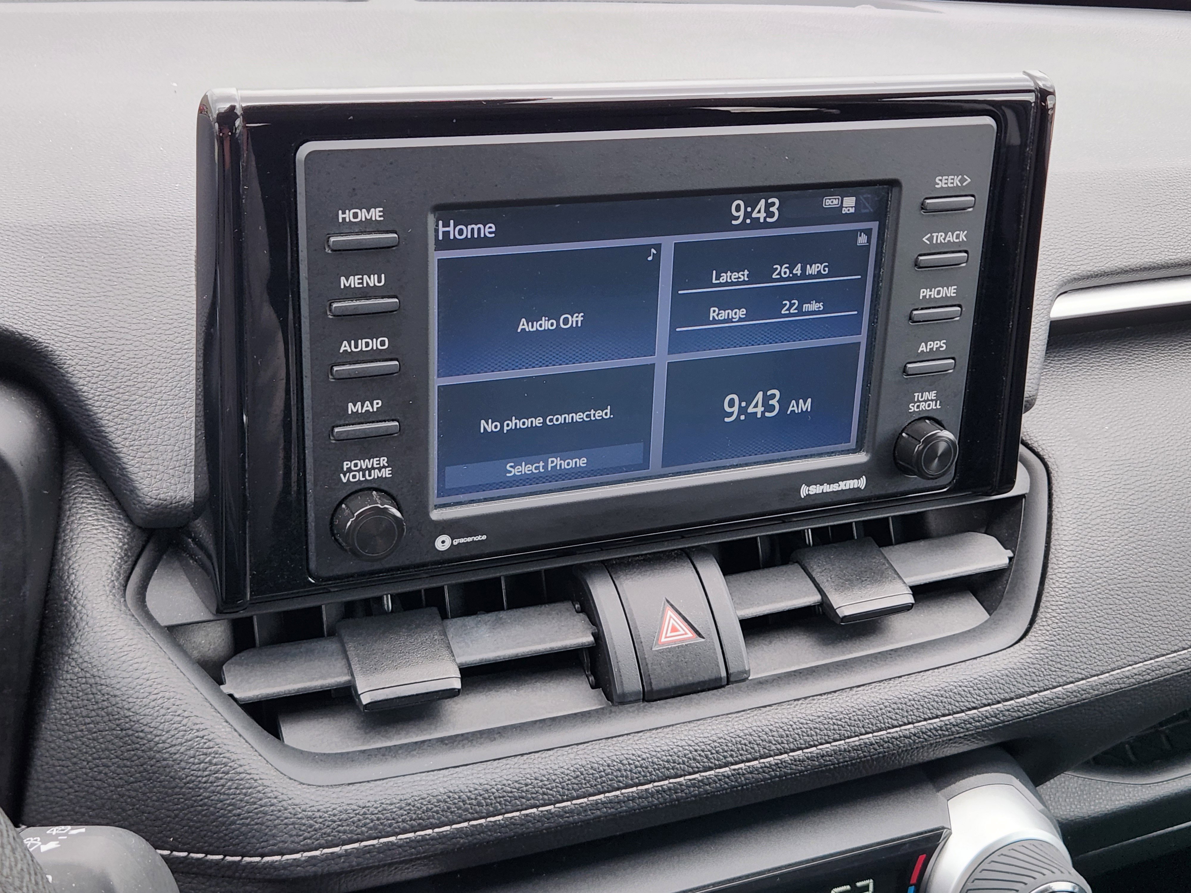 Used 2021 Toyota RAV4 XLE w/ Convenience Package image 9