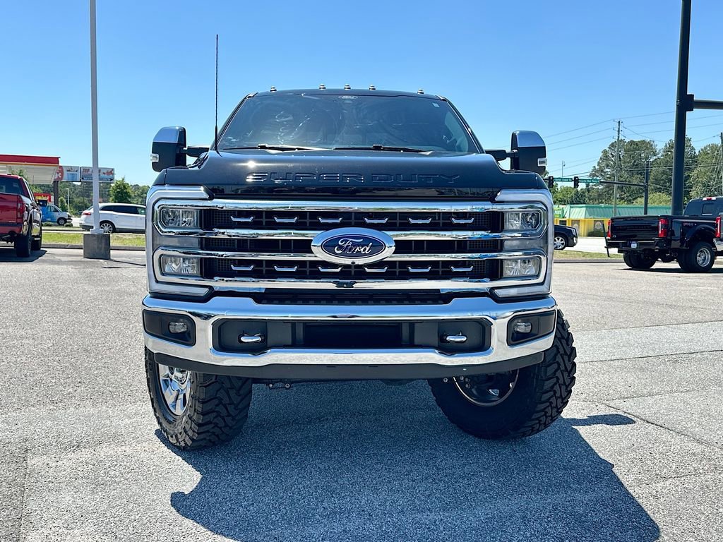 Used 2024 Ford F250 Lariat w/ Chrome Package AWD/4WD image 5