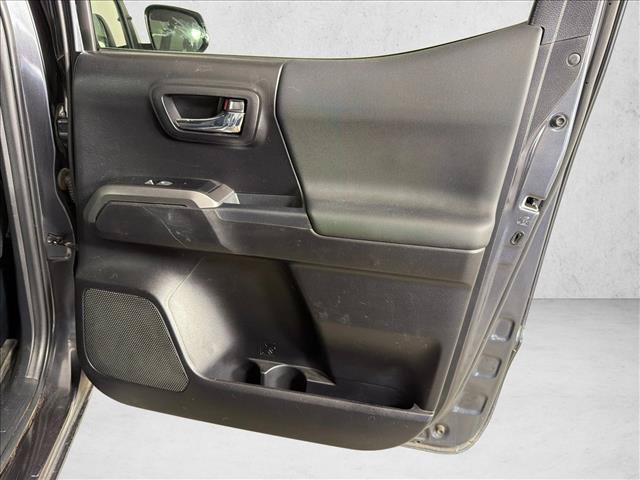 Used 2023 Toyota Tacoma TRD Off-Road AWD/4WD image 16
