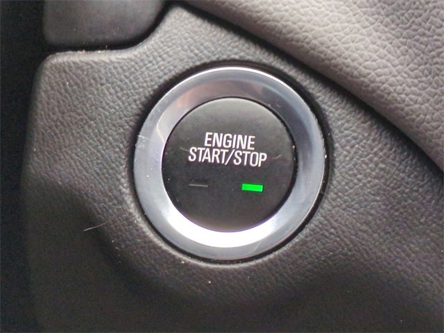 Used 2021 Chevrolet Equinox LS image 33