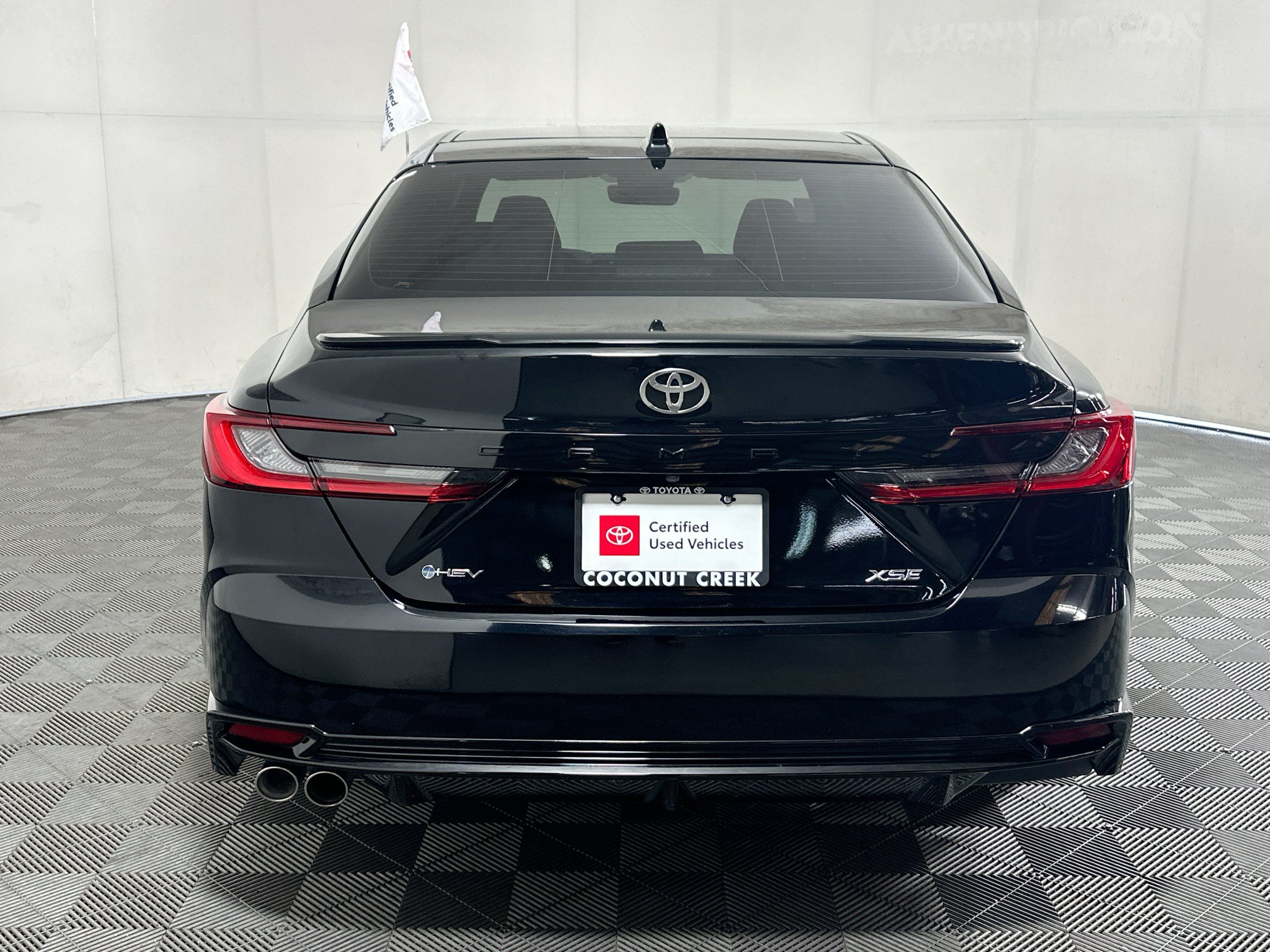 Certified 2025 Toyota Camry XSE FWD image 4