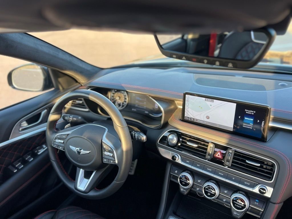 Used 2023 Genesis G70 3.3T w/ Sport Prestige Package RWD image 26