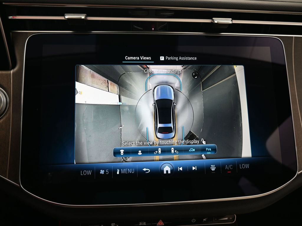 Used 2025 Mercedes-Benz E 350 4MATIC Sedan image 24