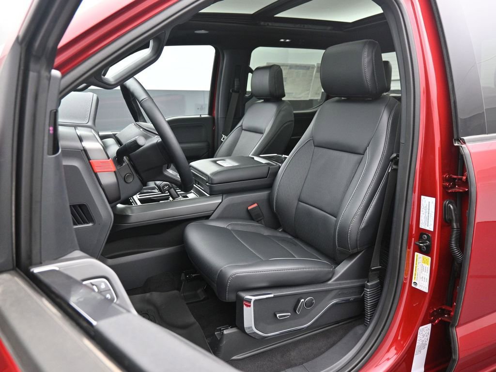 New 2024 Ford F150 Lariat w/ Equipment Group 502A High image 8