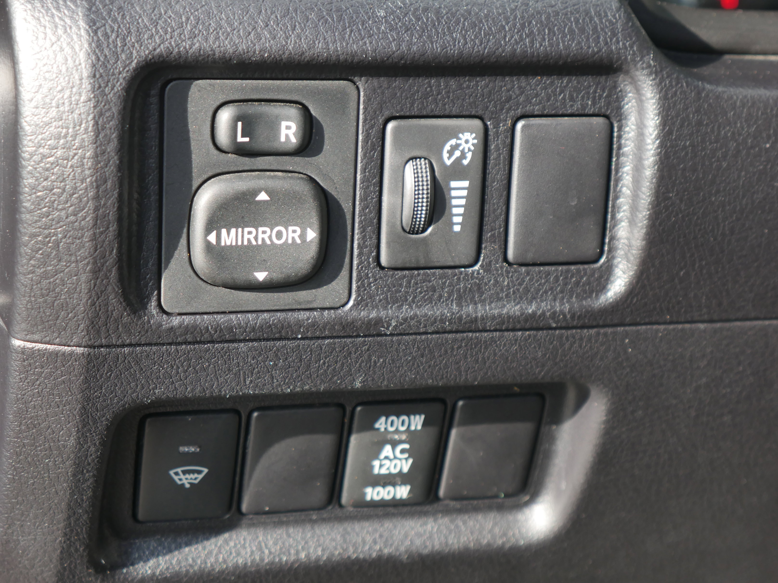 Used 2016 Toyota 4Runner SR5 Premium image 6