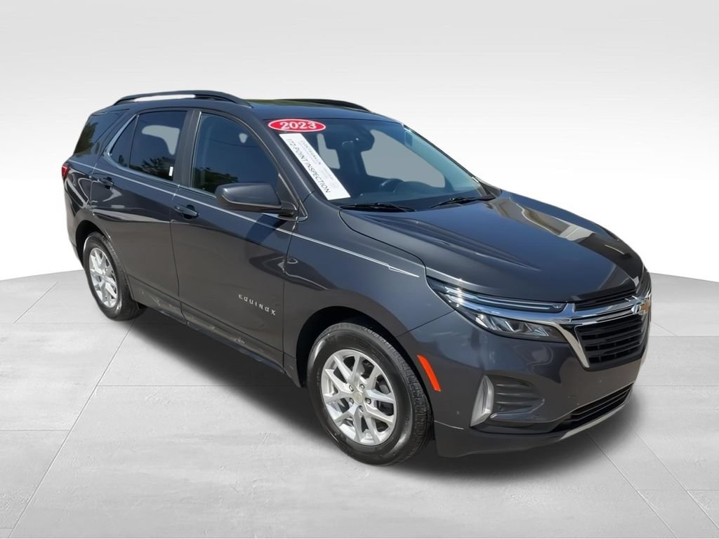 Used 2023 Chevrolet Equinox LT FWD image 2